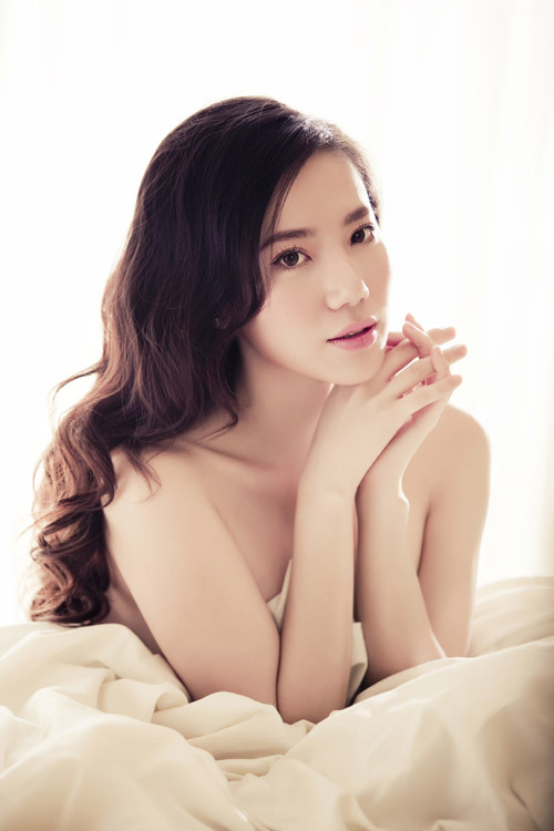 除衫女郎